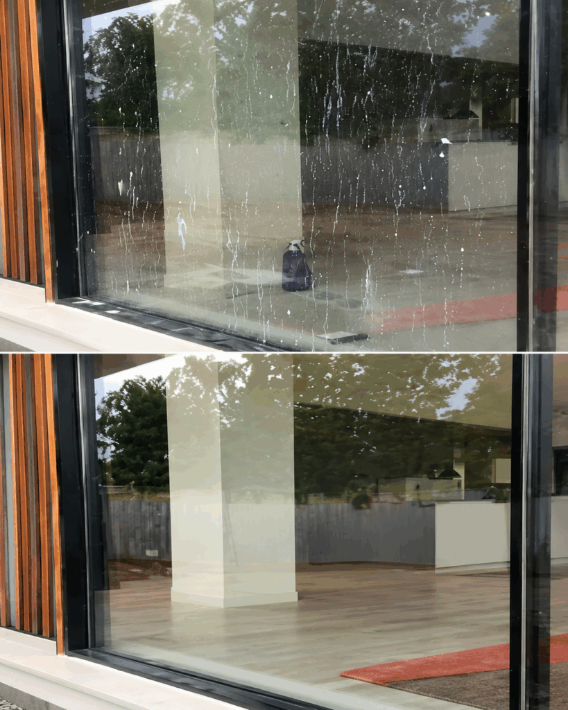 Fenster streifenfrei putzen: So verschwinden Wasserflecken und Schlieren wirklich
